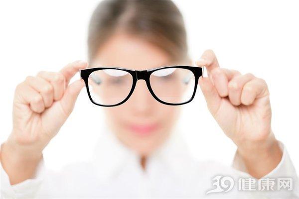什么会导致眼镜近视,什么会导致眼镜近视加深