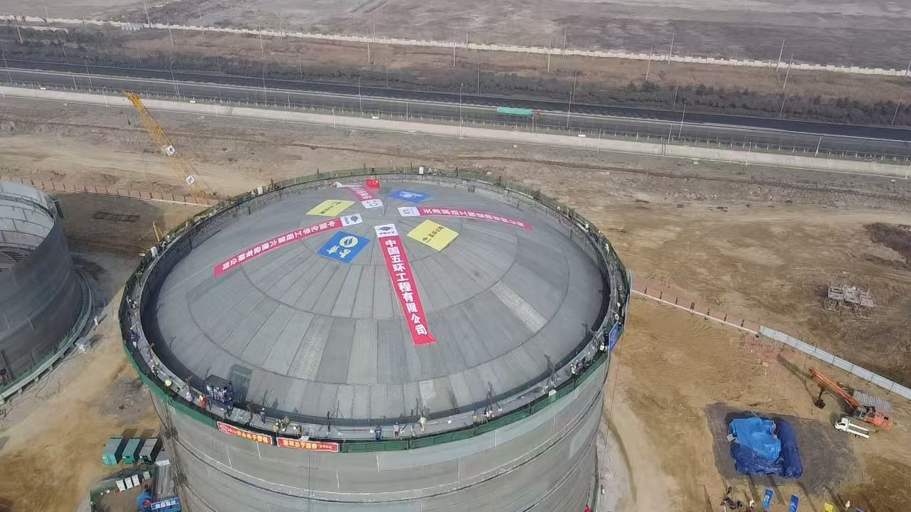 刷新同体量工程纪录！江苏海州湾库区项目储罐顺利顶升 (2).jpg.jpg